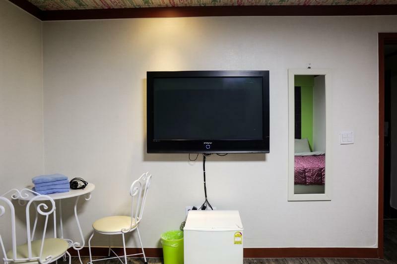Kimchee Busan Downtown Guesthouse Экстерьер фото