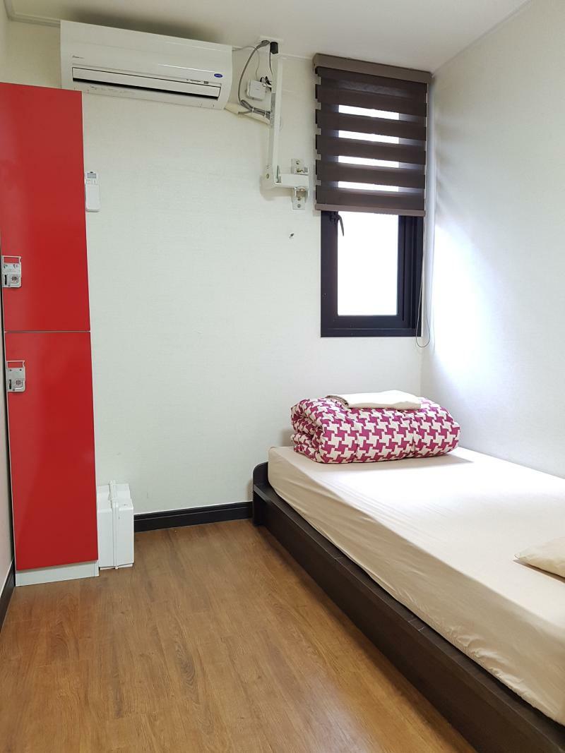 Kimchee Busan Downtown Guesthouse Экстерьер фото